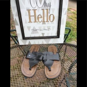 The Leather Collection Genuine leather sandals Size 8.5